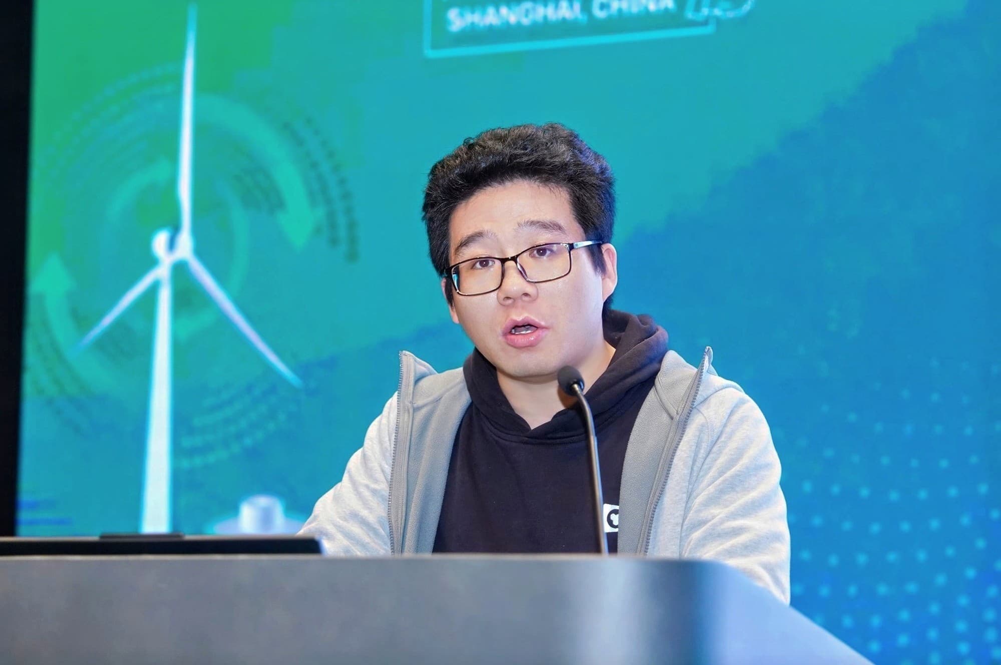 Hu Pengbo